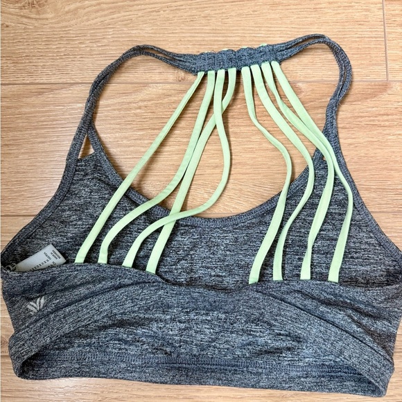 5/$25 - FOREVER 21 Gray and Green Strappy Sports Bra (size M) - Picture 2 of 4